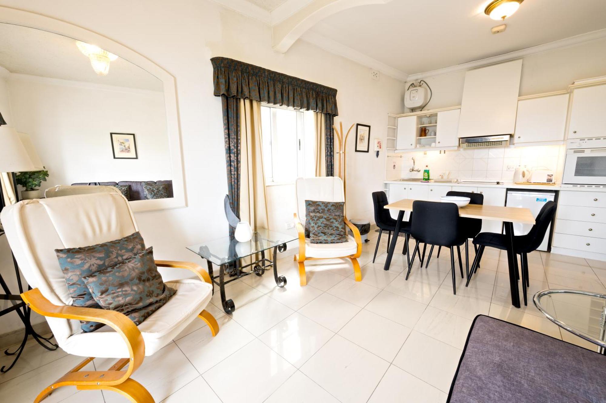 Vic- Seafront Apartment Sliema Exterior foto